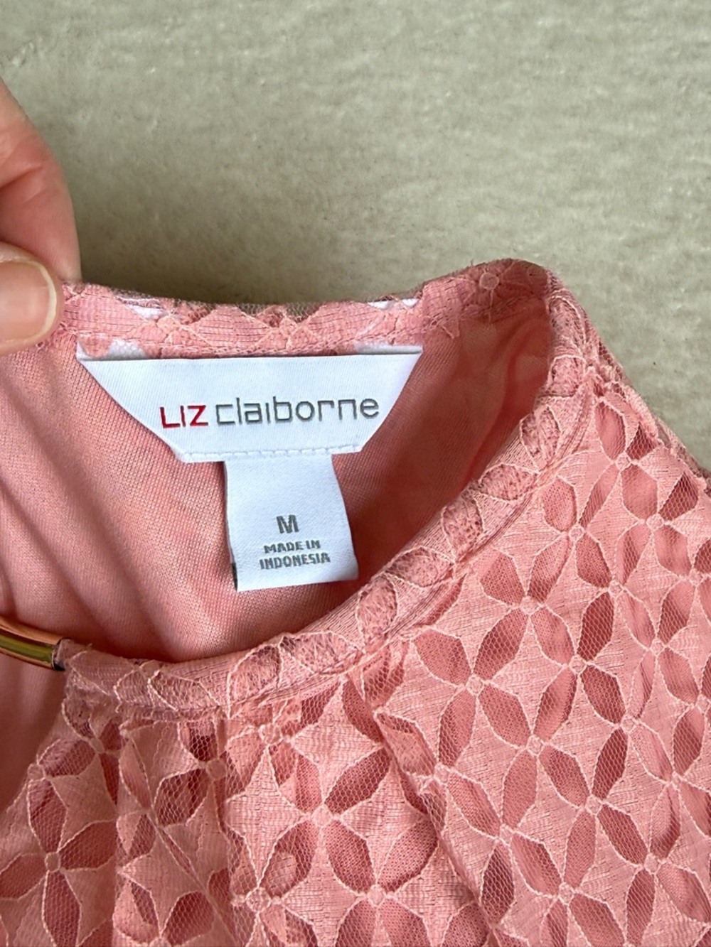 NWT Liz Claiborne Pink Lace Sleeveless Blouse Top Medium Feminine Chic - Picture 14 of 16